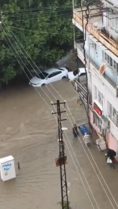 Süper hücrenin vurduğu ilimiz bu hale geldi 5